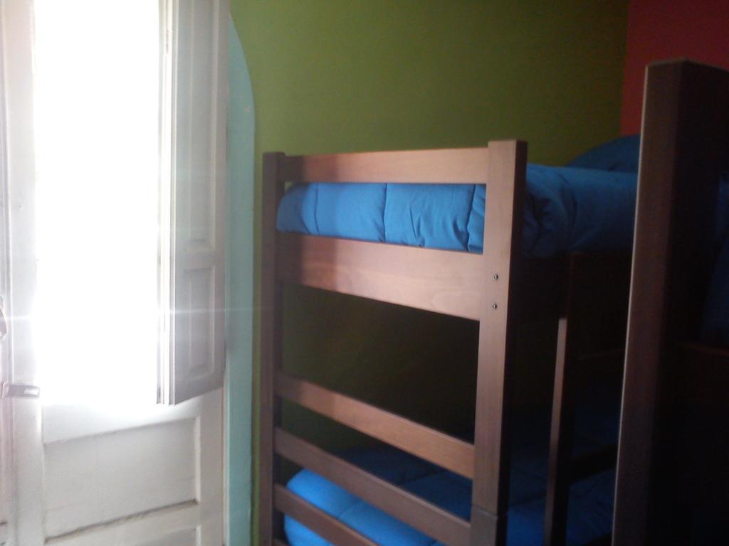 Don Santiago Hostel Kamer foto