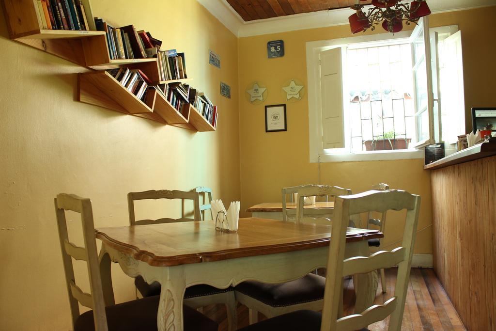Don Santiago Hostel Buitenkant foto